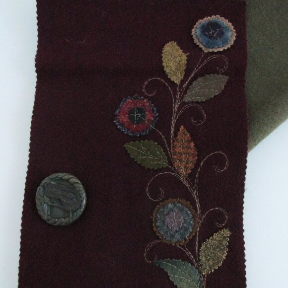 Women's Handcrafted Embroidered Wool Scarf - Picture 2 of 5